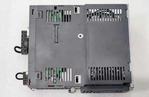 Amplificador de CA Original MR-J4-350B de 3.5kW, 200V 17A, Controlador SSCNET III/H para Máquinas de Automatización Industrial - Product Image 4