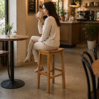 Tabouret de bar moderne de luxe en bois massif écologique, tabouret selle, hauteur comptoir avec repose-pieds pour îlot de cuisine et salle à manger