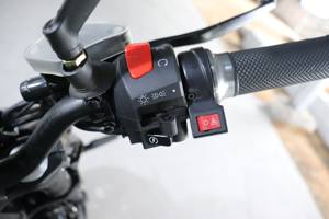 Motos électriques à grande vitesse de 5000W et scooters électriques puissants pour adultes <span class=keywords><strong>avec</strong></span> des batteries au lithium disponibles à l'achat. - Product Image 4