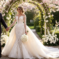 Robe de mariée sirène moderne et ajustée pour femme, taille naturelle, longue, traîne chapelle, appliques en dentelle