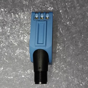 WTT12L-B2561 1PCS NUEVO Sensor Fotoeléctrico SICK 1072611 - Product Image 5
