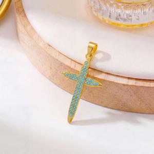Collier Pendentif Cœur Croix en Cuivre Plaqué Or Véritable, Design <span class=keywords><strong>Amour</strong></span> à Première Vue - Product Image 6