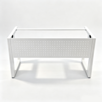Grand bureau d'ordinateur spacieux avec tiroirs et armoire, table de travail MFC pour la maison, le bureau et l'école