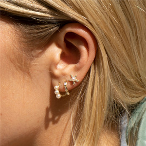 Boucles d'oreilles clous en argent sterling S925 en forme d'étoile de mer avec perle, cadeau de mariage haut de gamme - Product Image 5