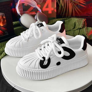 Zapatillas Deportivas Retro Casuales para Hombre, Primavera 2026, Diseño Panda en Blanco y Negro, Parte Superior de PU, Ligeras, a la Moda, con Cordones, para Caminar - Product Image 1