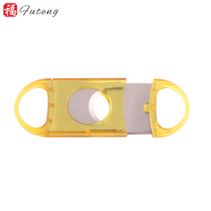 Yiwu Futeng-Tijeras <span class=keywords><strong>de</strong></span> plástico para cigarros, <span class=keywords><strong>cortador</strong></span> portátil colorido personalizable, <span class=keywords><strong>precio</strong></span> barato - Product Image 6