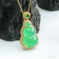 Collier pendentif en calcédoine verte Ximang 2026, agate en forme de gourde, vente en gros d'usine, diffusion en direct, génération S3071905