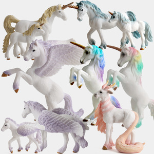 I peluche Xinhen presentano una varietà di modelli di animali in miniatura ispirati ai miti e alle leggende europee. - Product Image 1