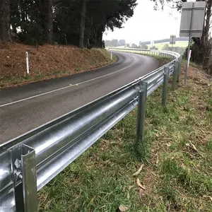 เหล็กทางหลวง Guardrail จุ่มร้อนชุบสังกะสีถนนเหล็กยามรางสำหรับอินเดีย