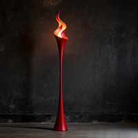 Lámpara de Pie Moderna de Acero con Diseño Artístico Inspirado en Llamas, Iluminación LED Escultural Contemporánea, Gran CRI 80, Plástico Impermeable