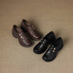 Meilleures ventes : Chaussures décontractées à talon épais, en cuir de vachette pleine fleur, couleur unie, style rétro, avec ceinture décorative, antidérapantes, durables et imperméables - Product Image 6