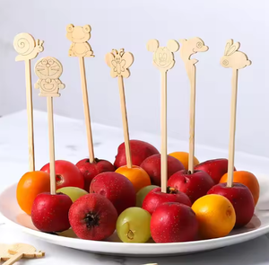 Decoración de animales, palillos de frutas de bambú personalizados, pinchos, palitos de hamburguesa de grado alimenticio, palillos de cóctel desechables ecológicos - Product Image 4
