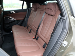 Auto Usado <span class=keywords><strong>en</strong></span> <span class=keywords><strong>Venta</strong></span>, <span class=keywords><strong>BMW</strong></span> X6 M AWD 2024, Alta Calidad 	 Bajo kilometraje, bien cuidado - Product Image 6