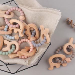 Nuevo diseño <span class=keywords><strong>de</strong></span> cuentas <span class=keywords><strong>de</strong></span> silicona, juguete <span class=keywords><strong>para</strong></span> la dentición del bebé, mordedor con forma <span class=keywords><strong>de</strong></span> Animal, pulsera <span class=keywords><strong>de</strong></span> silicona, mordedor <span class=keywords><strong>de</strong></span> madera <span class=keywords><strong>de</strong></span> haya <span class=keywords><strong>para</strong></span> bebé - Product Image 5