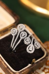Xinfly Vente en gros Bague en or blanc 18 carats avec diamant naturel en forme de goutte d'eau 0,90 ct Élégante et luxueuse - Product Image 5