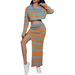 Conjunto de Suéter Tejido Personalizado para Mujer 2026, Top Corto a Rayas con Falda Larga con Abertura Lateral, Atuendo Casual de Dos Piezas - Product Image 2