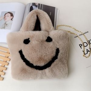 حقائب نسائية مصنوعة من الفرو المخفّم بأرخص سعر متوفرة بأفضل سعر من المصنع وكيل مشتريات للمنتجات - Product Image 5