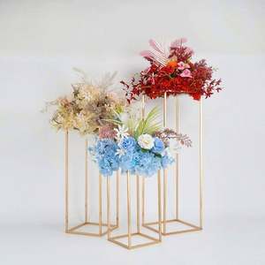 Vases à colonne centres de table en or pour table support de fleurs en métal centres de table de mariage en or pour supports floraux pour fleurs - Product Image 1
