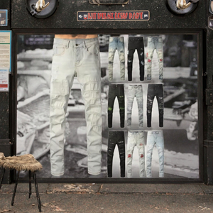 Jean droit pour homme style punk en denim délavé foncé, respirant, en coton/élasthanne, avec motif imprimé métallisé, taille mi-haute et fermeture boutonnée - Product Image 2