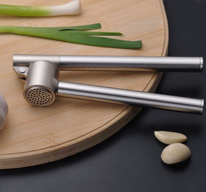 Prensa de Ajo al por Mayor, Triturador de Acero Inoxidable para Cocina, Edición Extendida Desmontable, Utensilios Resistentes al Óxido - Product Image 3