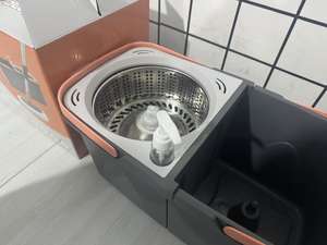 <span class=keywords><strong>Serpillère</strong></span> auto-nettoyante Magic Spin avec rotation à 360° °   Tête rotative et seau de séparation des eaux usées pour un nettoyage des sols sans effort - Product Image 4