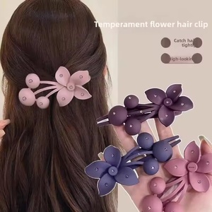 Pince à cheveux fleurie tendance pour <span class=keywords><strong>femme</strong></span>, accessoires capillaires de haute qualité avec strass, outils de <span class=keywords><strong>coiffure</strong></span> polyvalents - Product Image 1