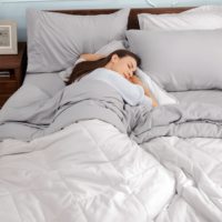 Parures de couette hôtelières toutes saisons en couleurs blanches douces, inserts de couette d'hôtel, housses de couette intérieures pour hôtels