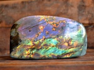 พลอยลาบราดอไรต์สีน้ำเงินธรรมชาติ รูปทรงผสมผสาน สำหรับทำเครื่องประดับ สเปกโตรไลต์สีรุ้งดำแบบคาโบชอง - Product Image 5