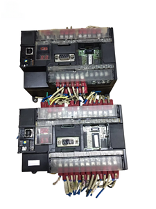 Contrôleur PLC, capteur, contrôleur logique programmable, neuf d'origine CP1H-X40DT-D - Product Image 1