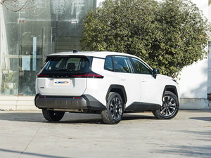 Toyota RAV4 2026, <span class=keywords><strong>SUV</strong></span> Compacto, Motor de Gasolina 2.0L, Tracción Delantera, Edición de Lujo, Vehículo Familiar Más Vendido - Product Image 6