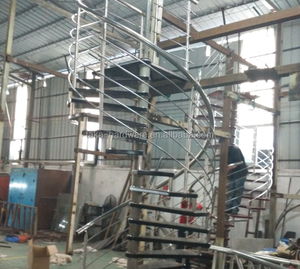 Solución completa de escalera de hierro y acero para interiores de un solo paso TAKA Incluye barandilla de larguero de dibujo de tienda Más - Product Image 1