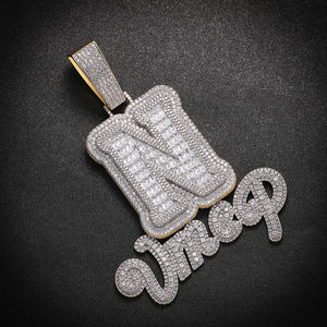 Collar de cadena de eslabones de moissanita personalizado para hombre estilo Hip Hop con material de latón de piedra principal de latón chapado en oro - Product Image 3