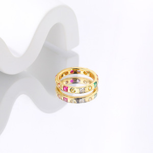 Bijoux de souhaits Bague d'éternité en pierre de cristal de zircon coloré de dernière conception Bague en argent 925 arc-en-ciel en zircone cubique - Product Image 1
