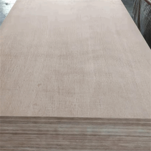 Tablero de <span class=keywords><strong>Madera</strong></span> <span class=keywords><strong>Contrachapada</strong></span> Laminada de Doble Cara con Película Impermeable Fenólica, <span class=keywords><strong>Madera</strong></span> <span class=keywords><strong>Contrachapada</strong></span> Comercial con Chapa de Película - Product Image 4