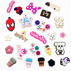 Biểu Tượng Tùy Chỉnh <span class=keywords><strong>DIY</strong></span> Đầy Màu Sắc PVC Giày Phụ Kiện <span class=keywords><strong>Charms</strong></span> Trang Trí Cho Thanh Thiếu Niên Trẻ Em Đảng Ủng hộ Quà Tặng Sinh Nhật - Product Image 3