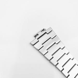 Correa de Acero Cepillado PRX para Reloj con Cadena de Eslabones Sólidos Elevados y Doble Botón de Bloqueo - Piezas de Reloj - Product Image 6