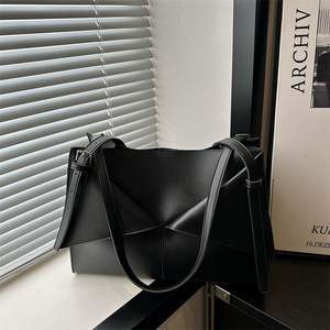 Nova Bolsa Tote de Couro PU de Grande Capacidade, Cor Sólida, Bolsas Casuais de Ombro, Estilo Vintage, Bolsa de Mão para Uso Feminino - Product Image 3