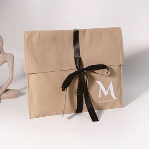 Sac enveloppe en velours de coton écologique durable avec logo personnalisé imprimé pour les voyages, les vêtements, les cosmétiques, les emballages cadeaux et les sacs anti-poussière - Product Image 5