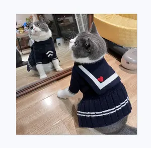 韓国のホットペットニットドレス犬のセーター制服