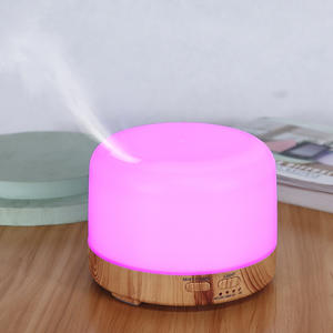 Diffuseur d'arômes simple 300 ml, humidificateur ultrasonique à grain de bois, lumière USB pour usage domestique - Product Image 3