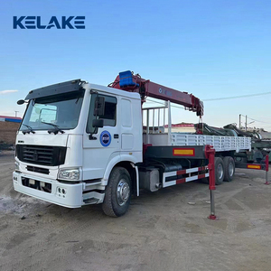 Camión Grúa Sinotruck de 10 Ruedas, 10-20 Toneladas, con Pluma Telescópica Recta y Alta Capacidad de Elevación - Product Image 2