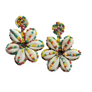 Pendientes de cuentas de flores para mujer Color patriótico naranja blanco azul para boda o día conmemorativo - Product Image 1