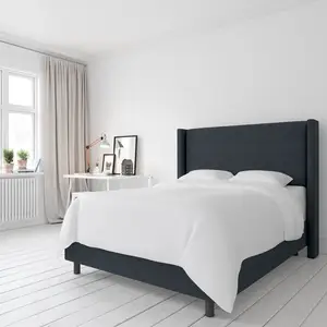 卧室家具现代新设计大号织物软垫床，带高床头板
