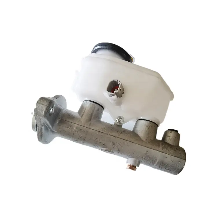 Wholesale Price Engine Assembly Spare Car Parts OEM 47201-33140 Brake Master Cylinder