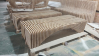 Banco de Madera con Diseño Paramétrico Y522, Asiento Moderno Escultural de Madera Contrachapada para Vestíbulo, Oficina, Espacio Público, Muebles Comerciales
