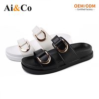 Sandales à plateforme pour femmes, style claquettes, avec boucle métallique double D, talon bas de 1,5 cm, en PU respirant, antidérapantes, tendance mode, été