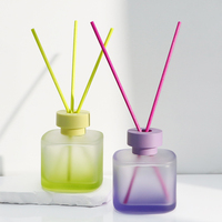 Frosted Square runde Ecke Glas diffusor flasche 200ml Kapazität Schraub verschluss für Home Room Aroma Diffusion