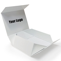 Boîte cadeau magnétique pliable professionnelle avec dossiers en papier artistique, revêtement UV et insert en mousse protectrice pour vins et spiritueux