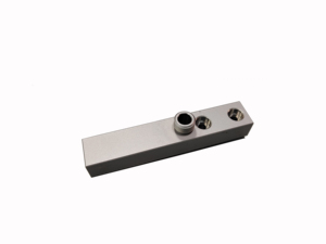 Pièces en acier inoxydable et en titane usinées sur commande avec des solutions d'électroérosion à fil pour la robotique industrielle et l'automatisation - Product Image 5