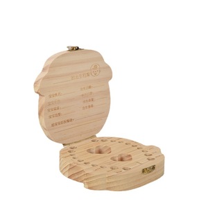 Caja de recuerdo para dientes de leche, diseño de dibujos animados grabado en madera para niños y niñas, almacenamiento de recuerdos - Product Image 2